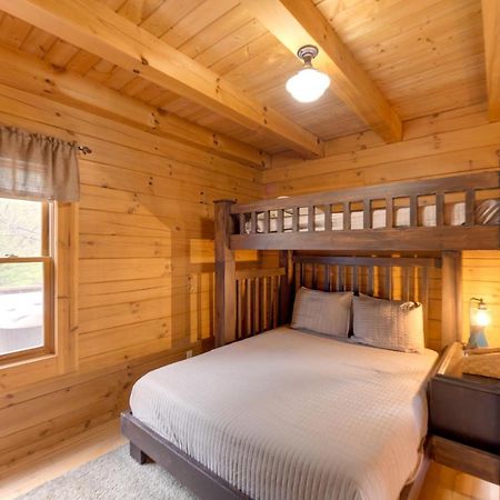 Creekside Bryson City Cabin With Private Hot Tub Βίλα Εξωτερικό φωτογραφία