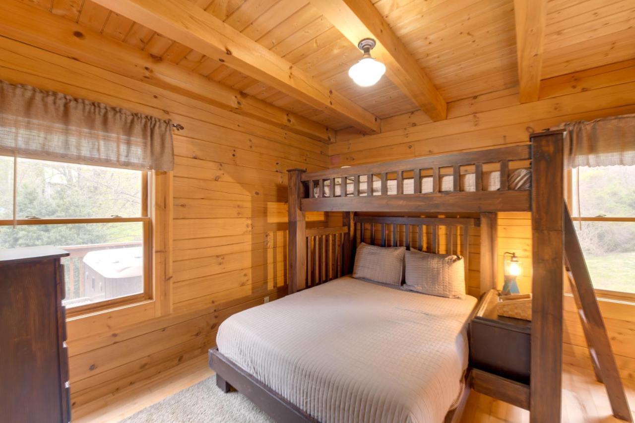 Creekside Bryson City Cabin With Private Hot Tub Βίλα Εξωτερικό φωτογραφία